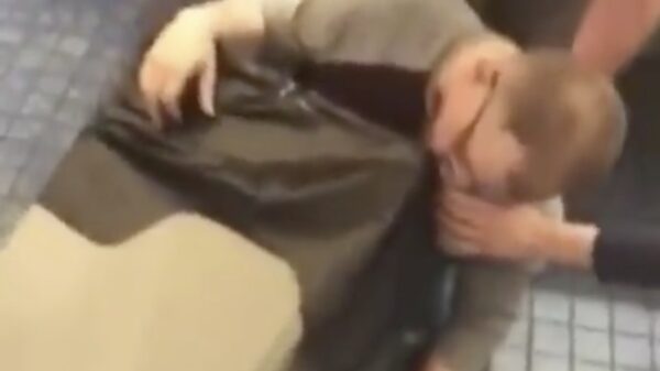 Excuseer u mij heren, ik moet even toiletteren