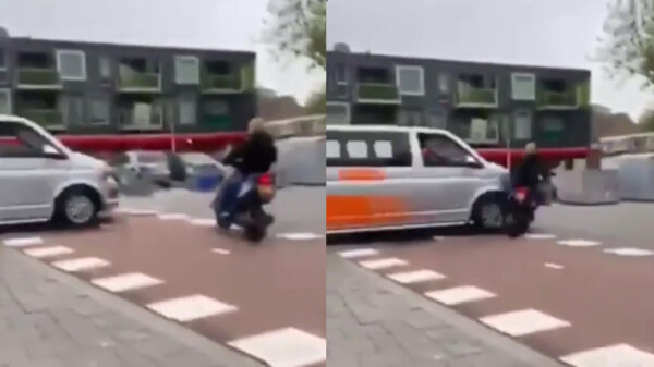 Overstekend busje maakt hardhandig einde aan snelle scooterrit