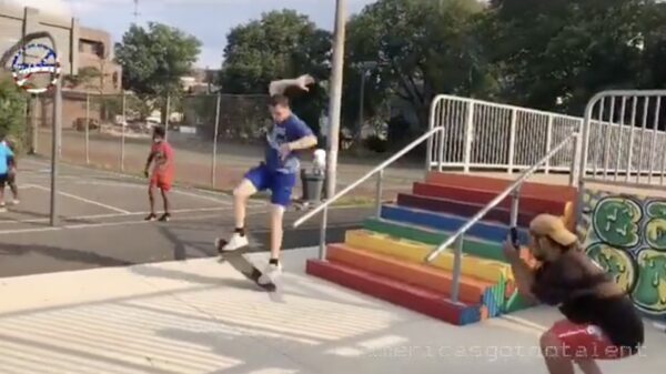 Bam. Heb je toch ineens een skateboard op je bakkes