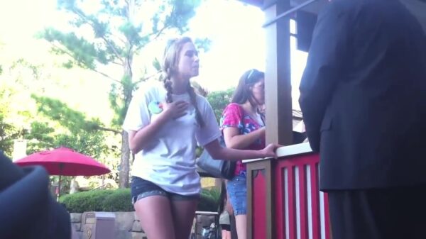 In 2019 beschuldig je mensen gewoon van seksuele intimidatie omdat je niet mag voorkruipen