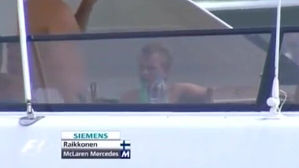 Klassiekertje: Kimi Räikkönen valt uit in Monaco en chillt lekker op zijn eigen jacht