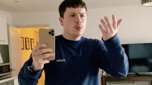 Professioneel beatboxer boxt na 15 jaar een verdomd leuk stukje beat, deel 2