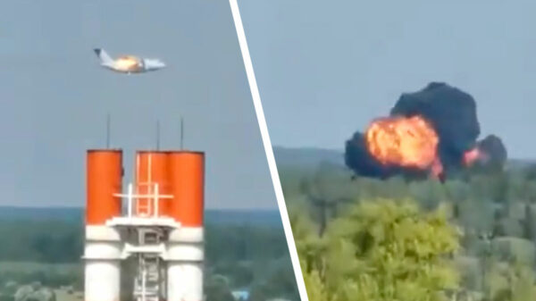 'Prototype van militair vliegtuig crasht vlakbij Moskou, 3 mensen komen om'