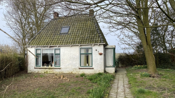 Te koop: vrijstaande villa (beetje achterstallig onderhoud) voor €130.000