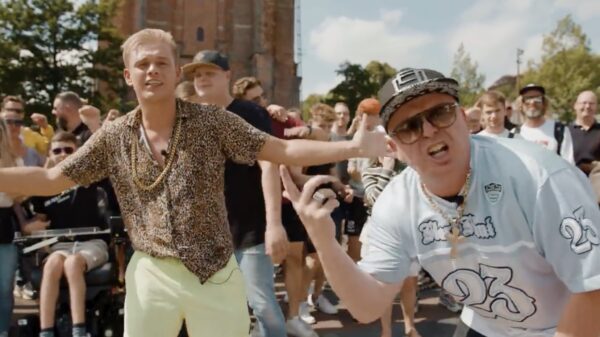 De muzikale monsterhit van de week: Dennis Schouten & Jan Roos - Vieze Media (ft. Madoc)