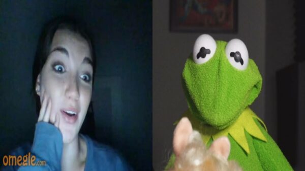Vunzige Kermit is terug op Omegle en hij is maar op één ding uit