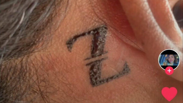 Epic fail: virale TikTok-tattoo lijkt wel verdomd veel op een Nazi-symbool