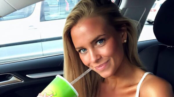 Ook op zondag zitten alle brassières toevallig weer in de was (68)