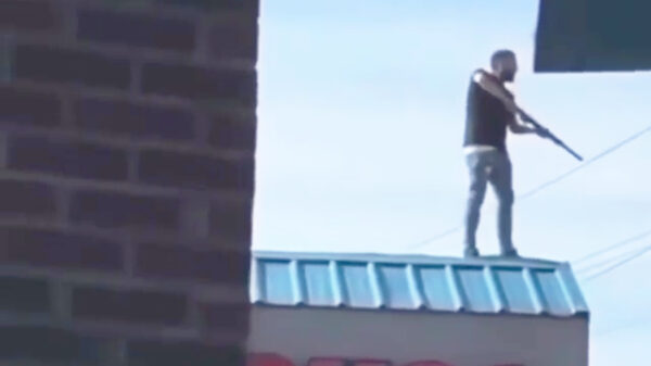 Winkeleigenaar in Louisiana weigert na orkaan Ida zijn winkel te laten plunderen