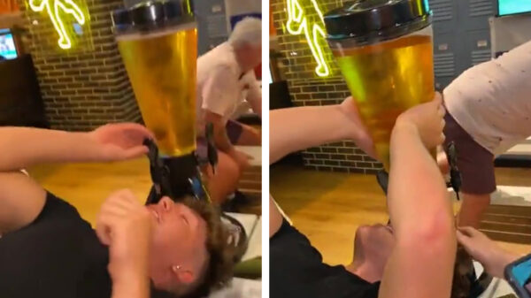 Yo, kijk mij dit enorme biertje eens even leegmaken