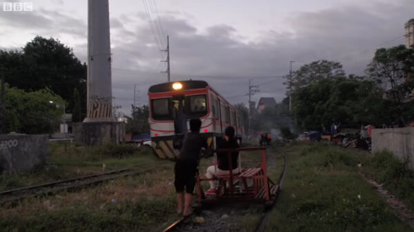 Op de Filipijnen is de rit naar je werk levensgevaarlijk