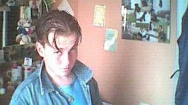 Web classic: Donn-E dropt zijn knetterharde freestyle