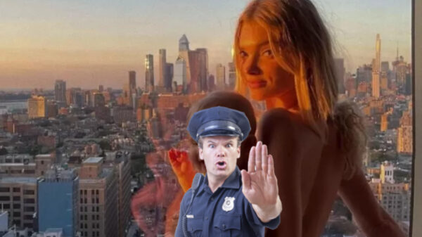 Topmodel plaatst naaktfoto met haar baby, sneeuwvlokjes boos want "pedo-fantasieën"