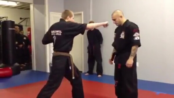 Uit de oude doos: dit is de ultieme afleiding voor een keihard nutshot