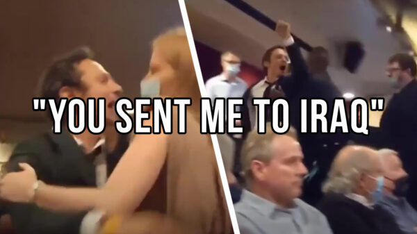 Irak-veteraan uit zaal gezet nadat hij helemaal losgaat tegen ex-president George W. Bush