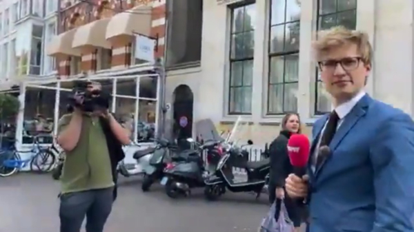 Wappie trakteert verslaggever PowNed op gratis rochel tijdens livestream