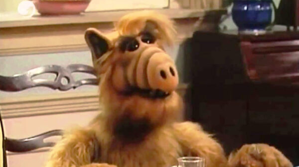 Hoeraaaa, de serie ALF bestaat vandaag precies 35 jaar: tijd voor hoogtepunten