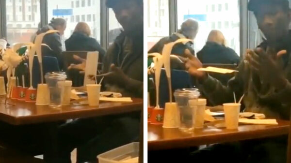 Mag ik één dubbele espresso en een zwevend servetje alstublieft?