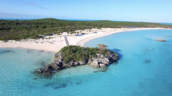 Grootste privé-eiland van de Bahama’s staat te koop voor 120 miljoen dollar