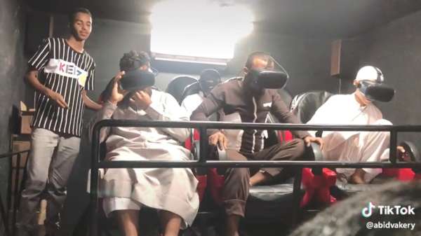 In Jemen moeten ze nog ietwat wennen aan Virtual Reality