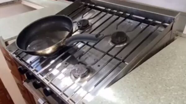 Dé oplossing om toch te kunnen koken op een veel te woeste zee