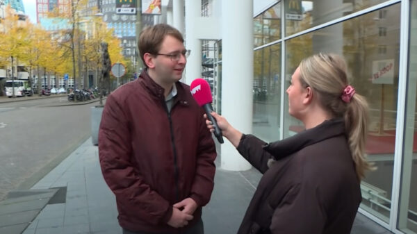 Verbieden gaat doorrrrrr: reclames voor auto's met verbrandingsmotoren mogen niet meer