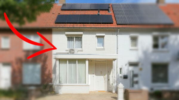 Voor schunnig bedrag te koop in Eindhoven: kitscherig paleisje met wellnesscentrum, wielen niet inbegrepen