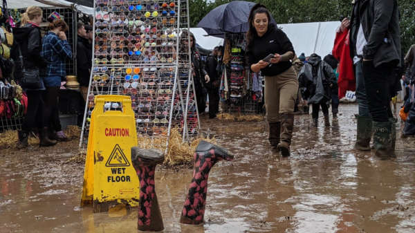 Download-festival dankzij extreme regenval omgedoopt in 'Drownload'