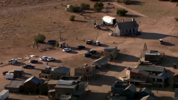 Acteur Alec Baldwin schiet per ongeluk crewlid dood op set nieuwe film "Rust"