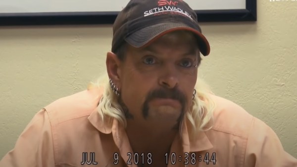 Joe Exotic is terug: Netflix zet langverwachte trailer van Tiger King 2 online