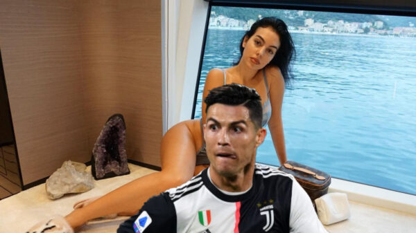 Dit is de vrouw waarmee Christiano Ronaldo een tweeling krijgt: Georgina Rodriguez