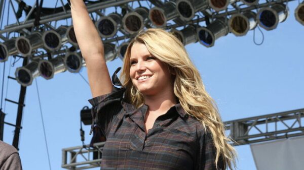 Jessica Simpson deelt onherkenbare foto van zichzelf tijdens haar drankverslaving