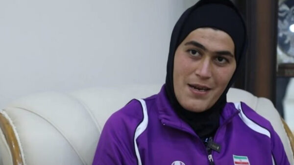 Jordaanse vrouwenvoetbalteam verliest en dient klacht in: "Keeper Iraanse team is een man"