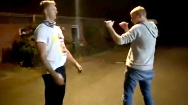 Tip van de dag: ga nooit boksen tegen de Duitse 'one punch man'