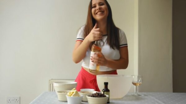 Vandaag gaan we goed gevulde koekjes bakken met Ruby May