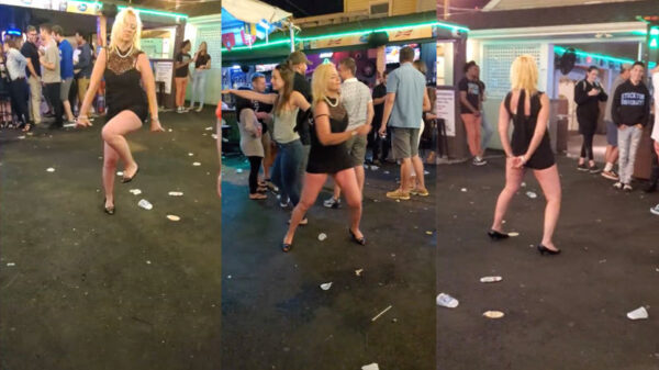 Kacheltjelamme moeder is weer eventjes 21 jaar en heeft een verrassing in petto