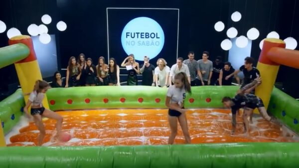Vrouwenvoetbal wordt stukken leuker kijken dankzij wet t-shirts