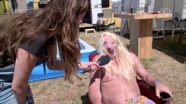 De campinggasten van de TT Assen maken er weer een mooi feestje van