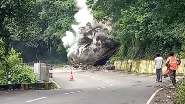 Even de weg vrij maken van alle kiezelsteentjes die erop zijn gevallen