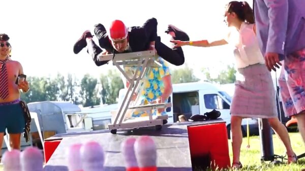 Stef Stuntpiloot is na perfect uitgevoerde schorpioen even helemaal de weg kwijt