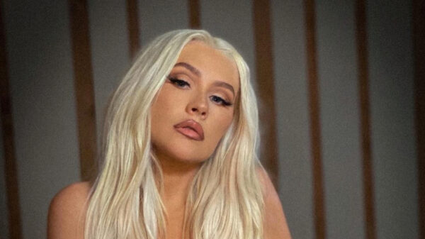 Christina Aguilera knalt weer wat behoorlijk spannende kiekjes op Instagram