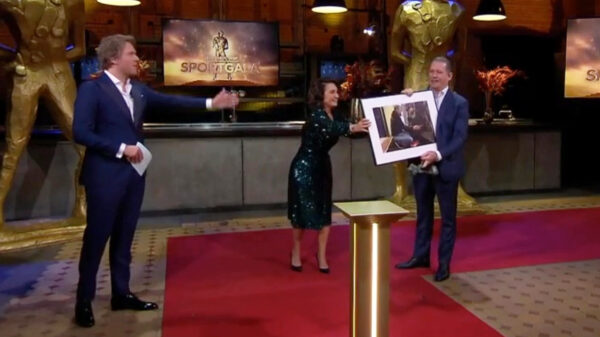 Max Verstappen en Sifan Hassan Sportman en -vrouw van het Jaar, bekijk hier het interview met vader Jos