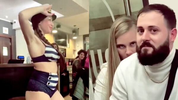 Pssssst, volgens mij is je vriendin een beetje jaloers