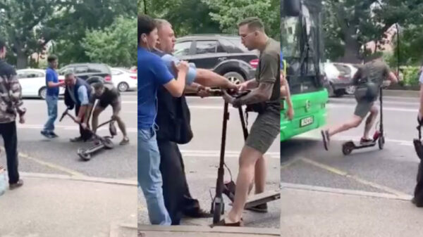 Instant karma voor stepkneus die buschauffeur op z'n bakkes mept