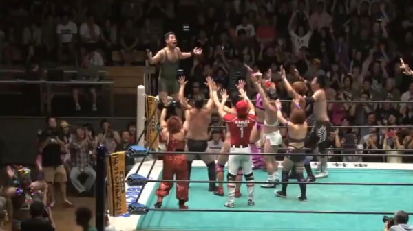 Worstelwedstrijd loopt in Japan nogal uit de hand