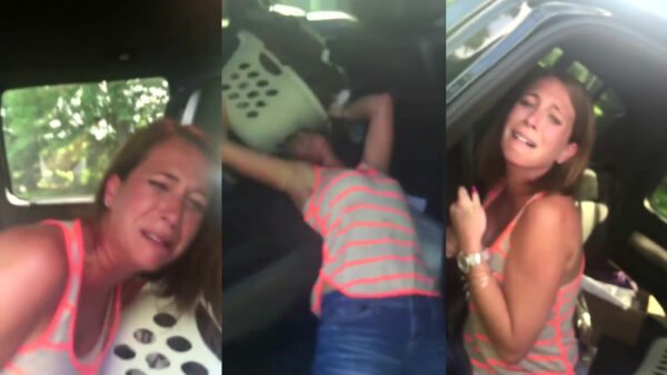 Volwassen vrouw verandert in flipmode-kleuter nadat haar relatie wordt verbroken