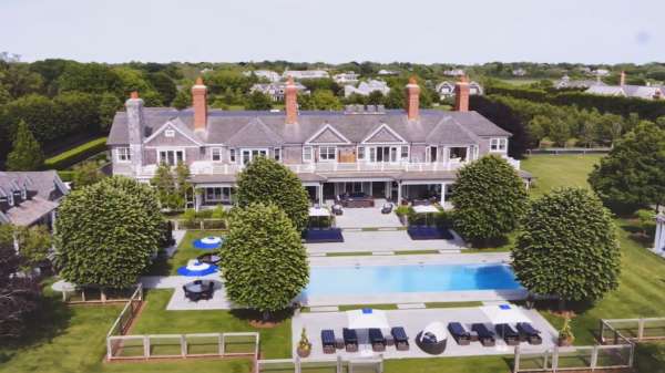 Wie wil er nou niet in een superluxe villa van 40 miljoen dollar wonen?