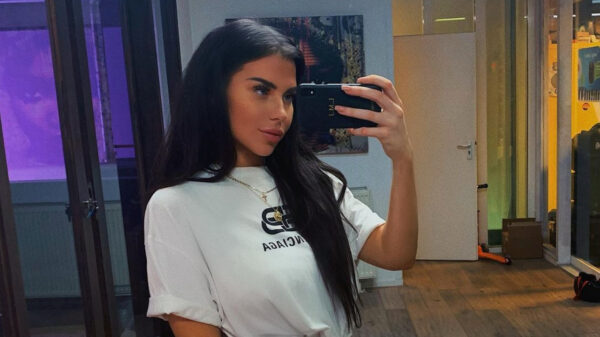 Even kennismaken: Nederlandse gamergirl Laura Maria Jaimie laat jou alle hoeken van Call of Duty zien