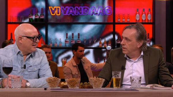 Marcel van Roosmalen hakt bij VI Vandaag op eigen wijze in op de The Voice-rel