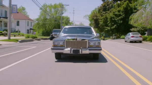 Een ritje met de "Most Luxurious Limo" van Cadillac en Donald Trump